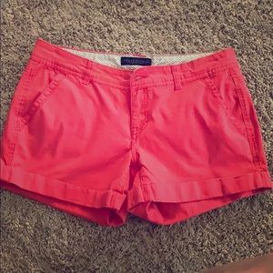 Cuffed midi twill shorts